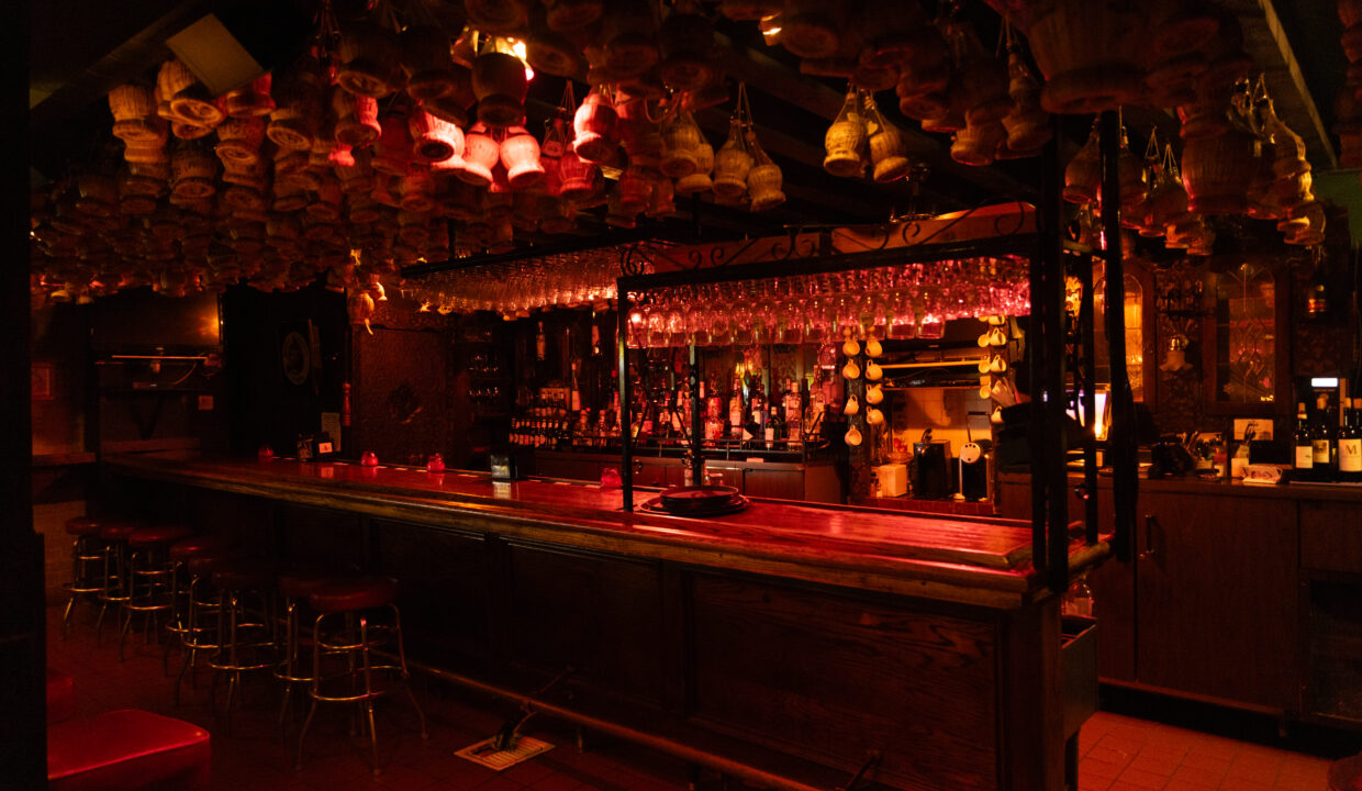 Miceli’s Hollywood6